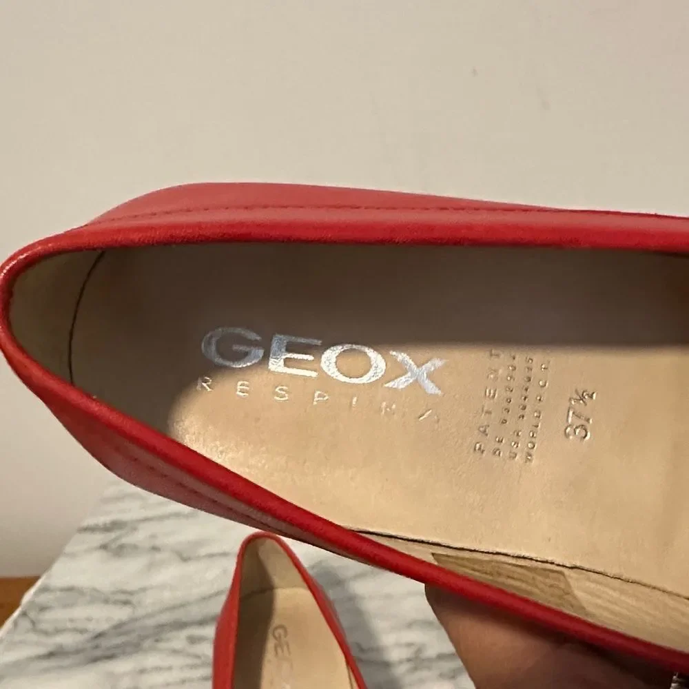 Geox Vibrant Red Leather Loafers womens sz 37.5